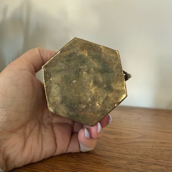 VTG Brass Octagon Cricket Box Handle & Hinged Lid For Trinket Incense Potpourri - Picture 5 of 9